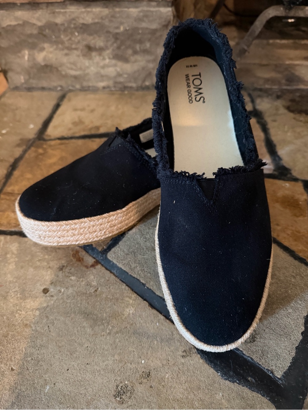 TOMS Size 11 Black Canvas Espadrille Platform Slip-On with Frayed Trim